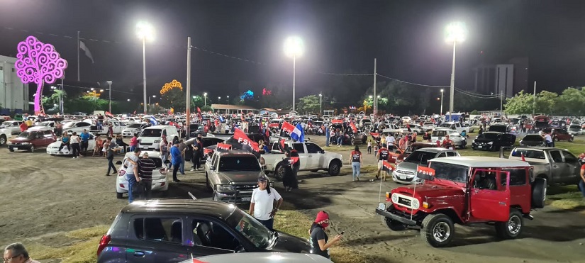 CARAVANA1